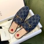 GUCCI FLATS 18