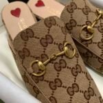 GUCCI FLATS 19
