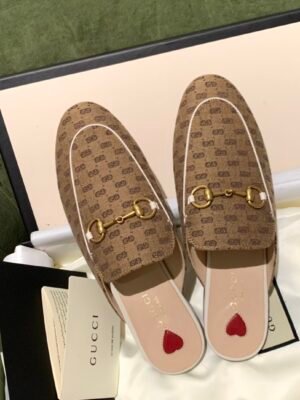 GUCCI FLATS 20