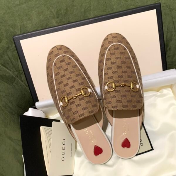 GUCCI FLATS 20