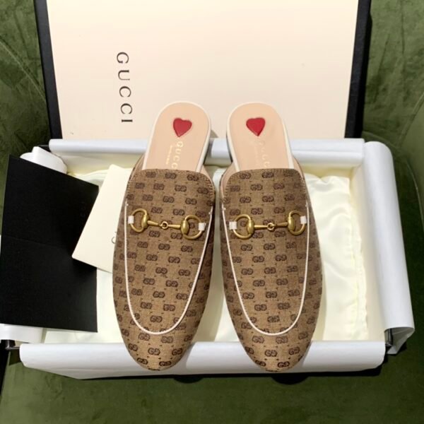 GUCCI FLATS 20