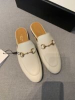 GUCCI FLATS 23