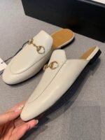 GUCCI FLATS 23