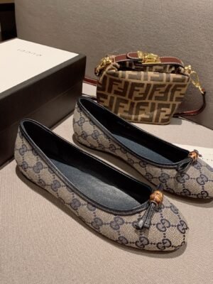 Gucci Beige/Blue GG Canvas And Leather Bow Ballet Flats