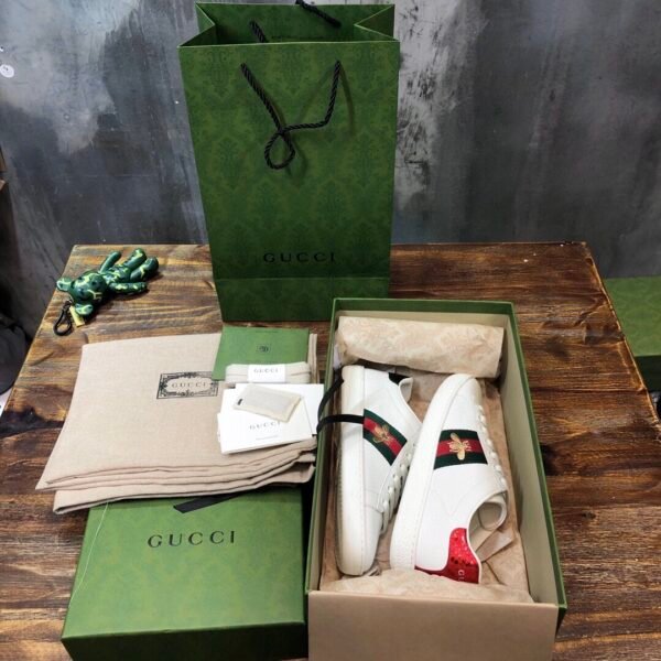 Gucci Bee Print Sneaker