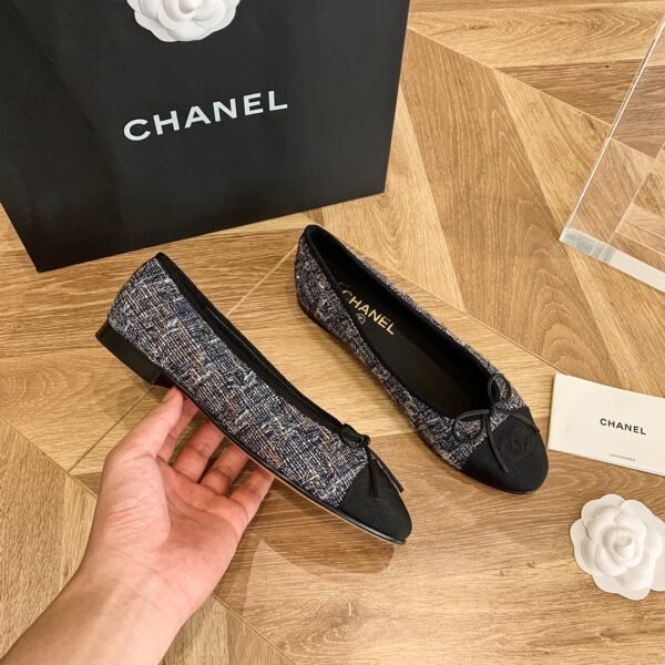 CHANEL FLATS 5