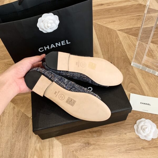CHANEL FLATS 5