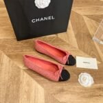 CHANEL FLATS 8