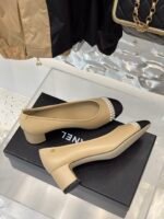 CHANEL HIGH HEELS 1
