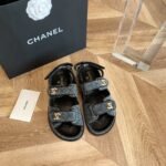 CHANEL SLIPPERS 1