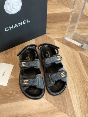 CHANEL SLIPPERS 1