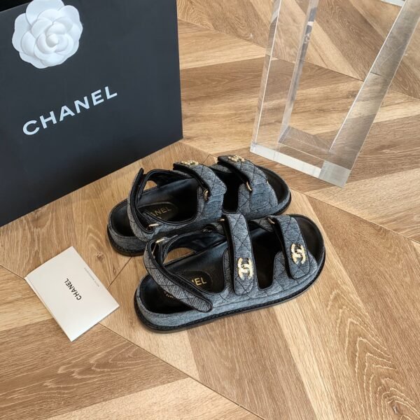 CHANEL SLIPPERS 1
