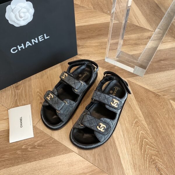 CHANEL SLIPPERS 1