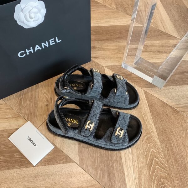 CHANEL SLIPPERS 2