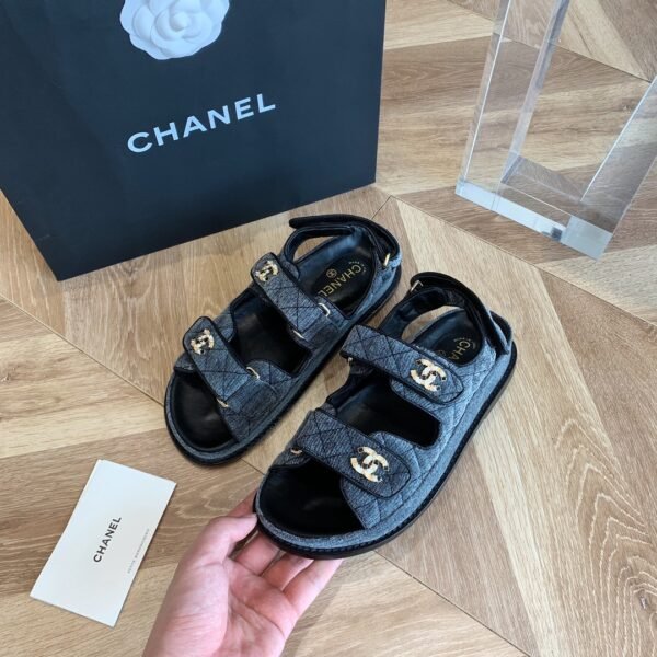 CHANEL SLIPPERS 2