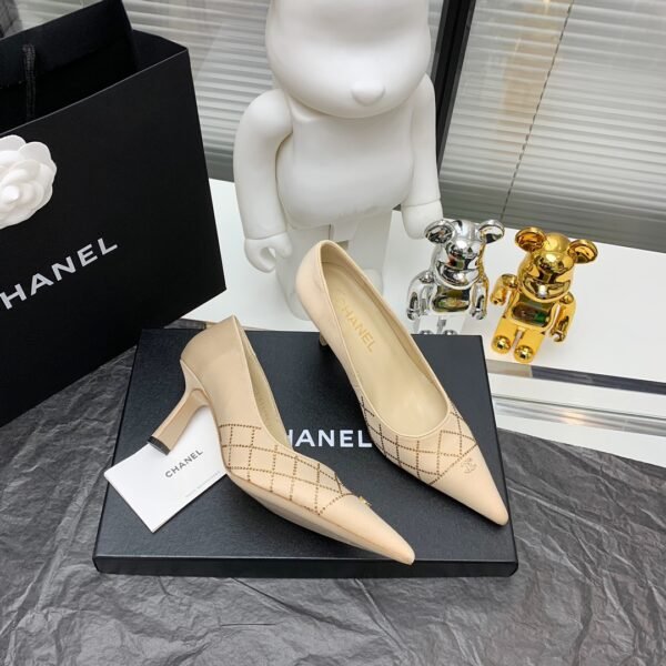 CHANEL HIGH HEELS 3
