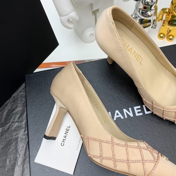 CHANEL HIGH HEELS 5