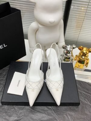 CHANEL HIGH HEELS 8