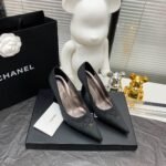 CHANEL HIGH HEELS 11