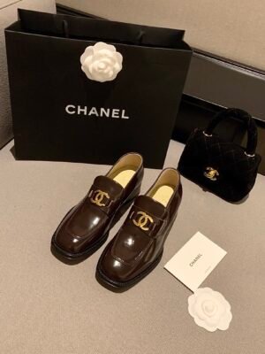 CHANEL FLATS 14