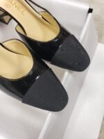 CHANEL FLAT 43