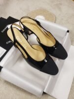 CHANEL FLAT 43
