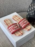 DIOR SLIPPERS 3