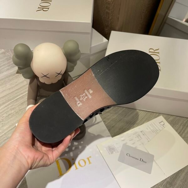 DIOR BOOTS 1