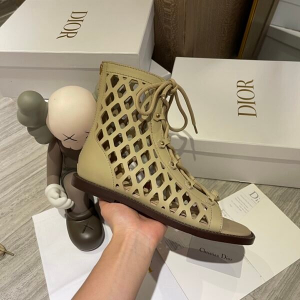 DIOR BOOTS 2