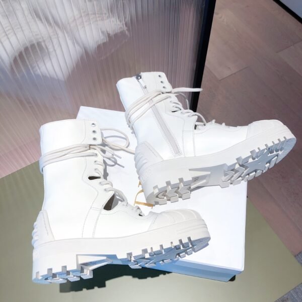 DIOR BOOTS 4