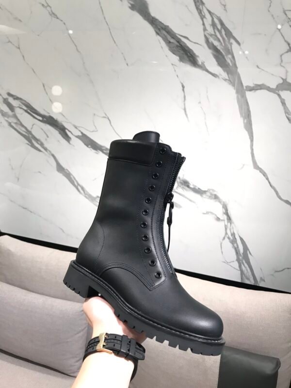 DIOR BOOTS 11