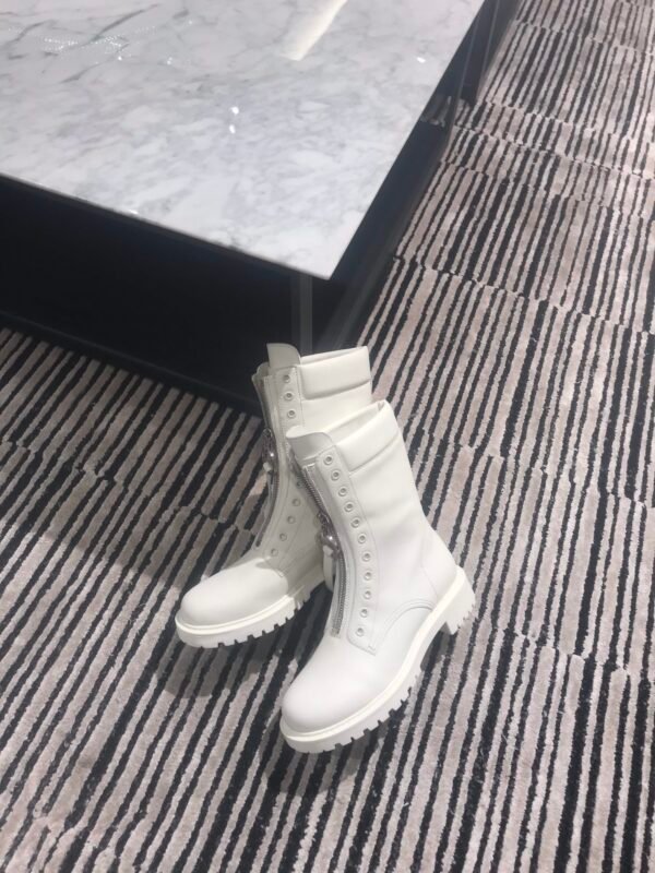 DIOR BOOTS 12