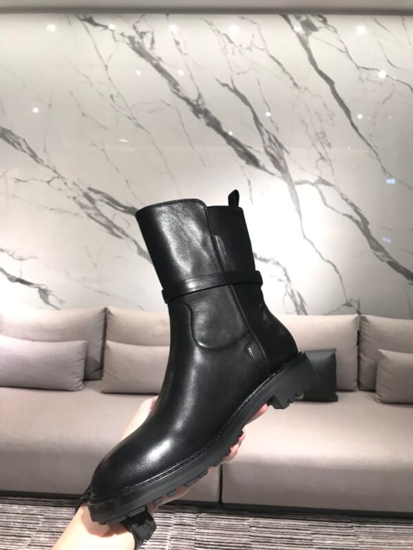 DIOR BOOTS 15