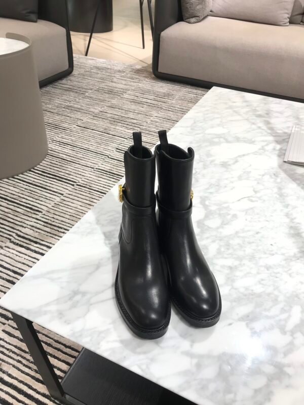 DIOR BOOTS 15