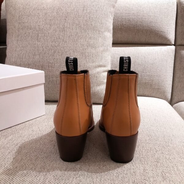 DIOR BOOTS 18