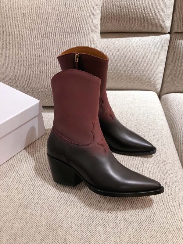DIOR BOOTS 23