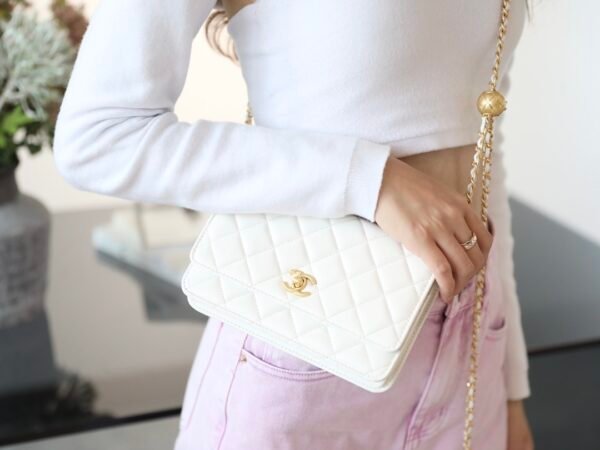 Chanel WOC