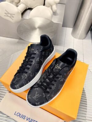 Louis Vuitton TORY BURCH