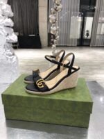 Marmont Leather Sandals In Black