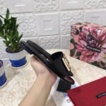 DOLCE & GABBANA Logo-plaque Leather Sandals In Black