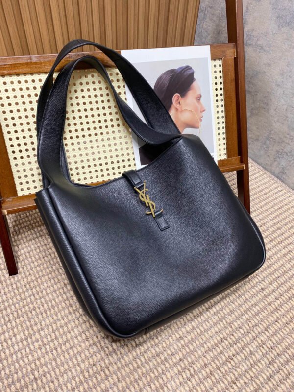 YSL BEA IN GRAINED LEATHER