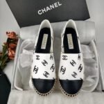 Chanel CC print flat