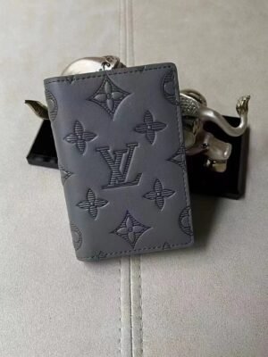 Louis vuitton small wallets for men