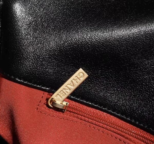 CHANEL 19 LARGE HANDBAG