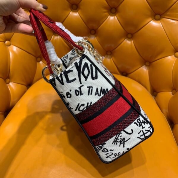 ‘I Love You’ Lady Dior