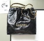 Chanel 22 Medium