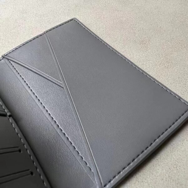 Louis vuitton small wallets for men