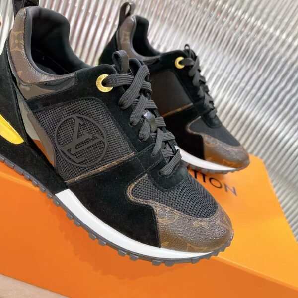 Louis Vuitton RNU AWAY