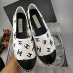 Chanel CC print flat