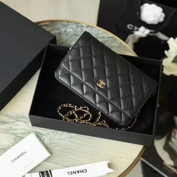 CHANEL WALLET ON CHAIN